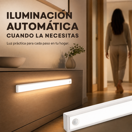 Lámpara LED recargable con sensor de movimiento iluminando un pasillo